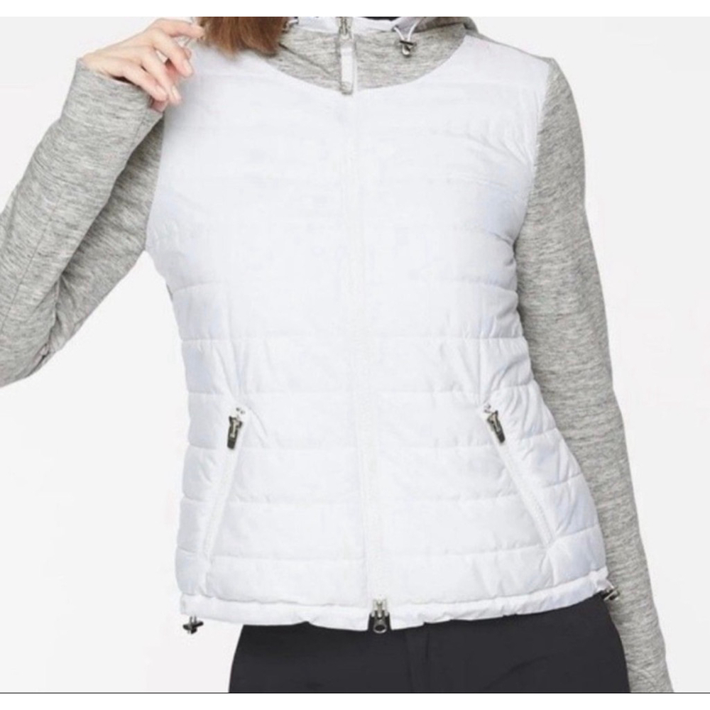 Athleta Primaloft Cozier Hoodie Eco insulated white and Gray size Small